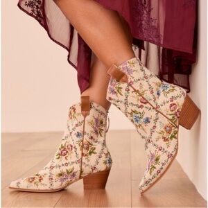 Arula Floral Embroidered Ankle Boots
